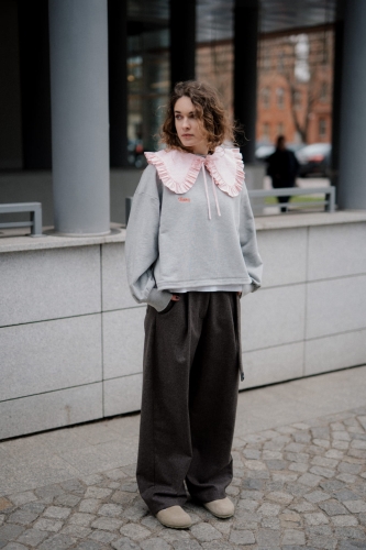 BLUZA OVERSIZE Z LOGO